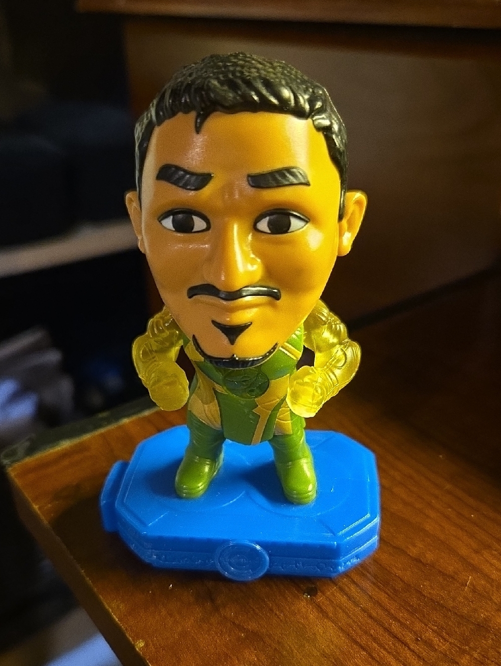 Marvel Blue Base with Yellow Lens Vinyl Display